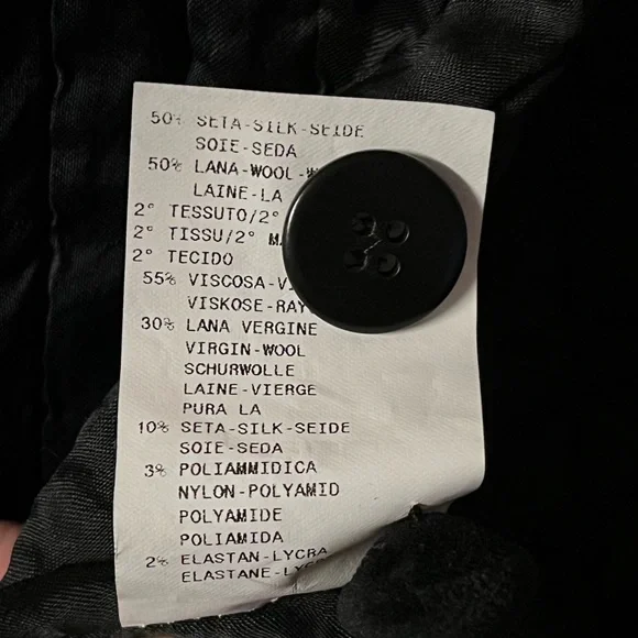 ARMANI COLLEZIONI beautiful BLAZER Jacket Made in ITALY with Velvet Details - Picture 4 of 16